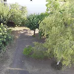 Charmant F2 avec vue, proche centre